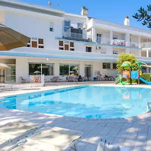 https://hotel-alexander-lido-di-jesolo.hotelinveneto.com